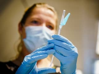 Waarom zwangere vrouwen nu wel het advies krijgen om een coronavaccin te nemen