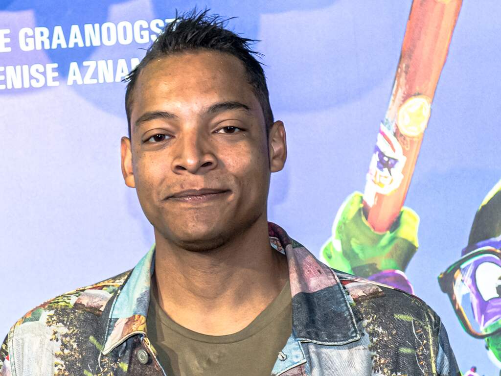 FunX-dj Igmar Felicia gaat in traumatherapie om opvoeding jehova's getuigen