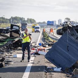 Scholieren gewond door glassplinters na ongeluk A28: 'Engeltjes op schouders'