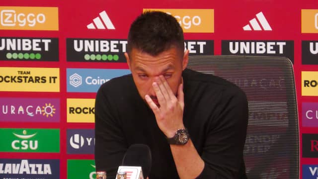 Farioli geëmotioneerd na mislopen titel: 'Soms is alles geven niet genoeg'
