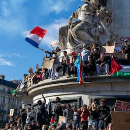 Franse scholieren zijn er klaar mee: 'Er is wel geld voor oorlog, niet voor ons'