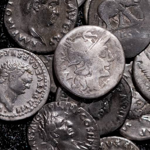 Illustratie bij: Duitser vindt drie keer het jaarsalaris van Romeinse soldaat aan munten