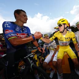 Spektakel in slotrit Tour: zege Van der Poel na aanval met recordwinnaar Pogacar