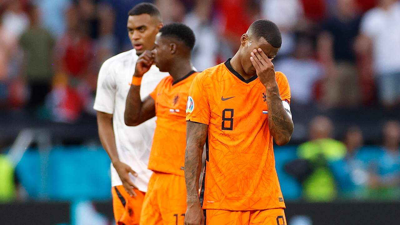 Wijnaldum noemt uitschakeling van Oranje tegen Tsjechië 'heel pijnlijk'