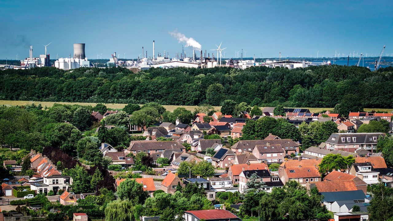 Nog onduidelijk wanneer besluit over voortbestaan Moerdijk wordt genomen