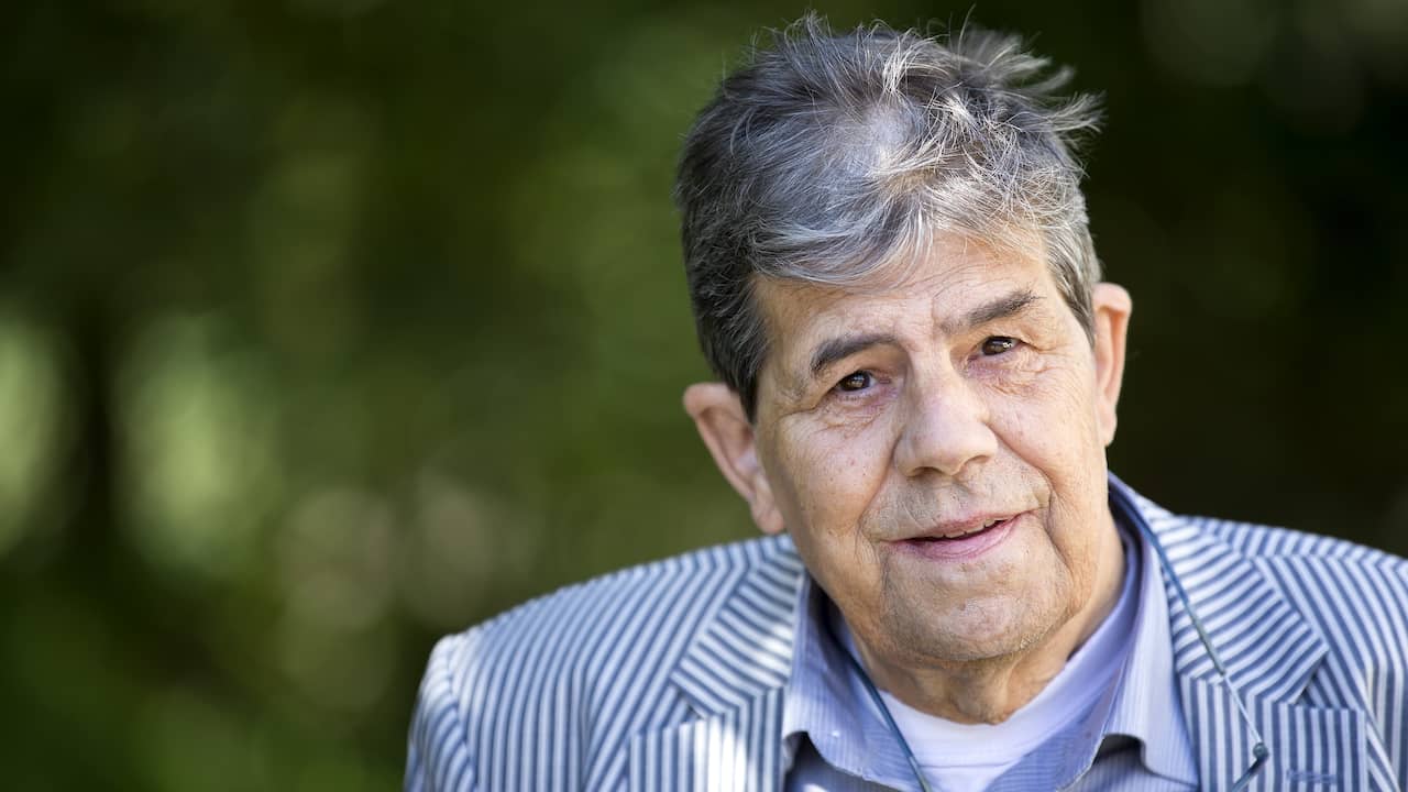 Acteur en presentator Joost Prinsen (83) overleden | Media | NU.nl