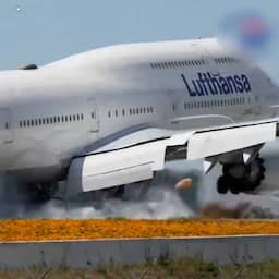 Video | Boeing met mensen aan boord stuitert op landingsbaan in VS