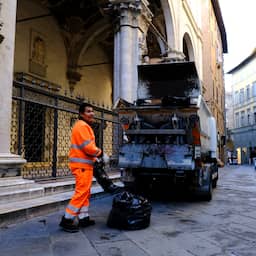 Italiaanse vuilnisophalers vinden winnend lot ter waarde van 1 miljoen euro terug