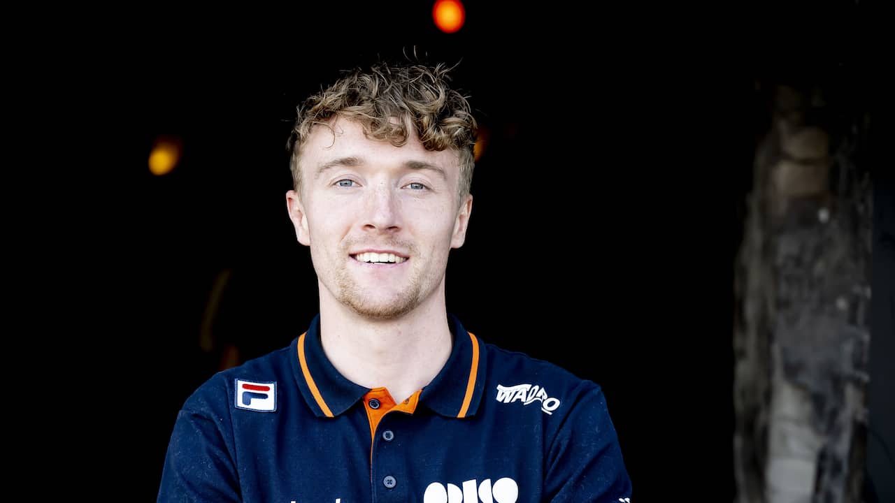 M Roes Sven Roes laat van zich horen na vermissing: 'Ging van binnen langzaam ...