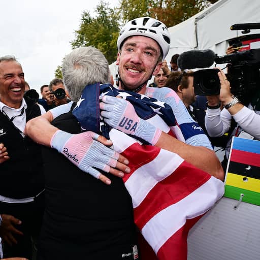 Illustratie bij: McNulty eerste Amerikaanse wereldkampioen sinds Armstrong: 'Dit is een wonder'