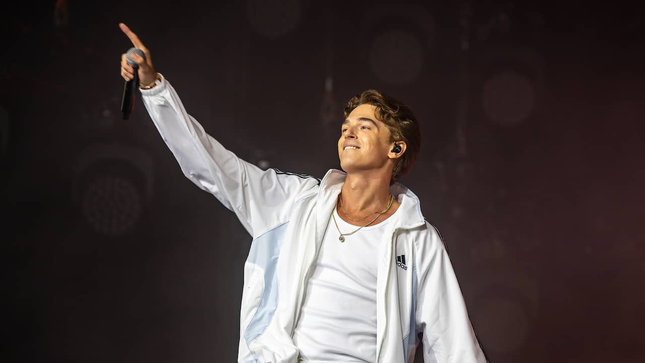 Antoon trekt alsnog een massapubliek op niet-uitverkocht Lowlands