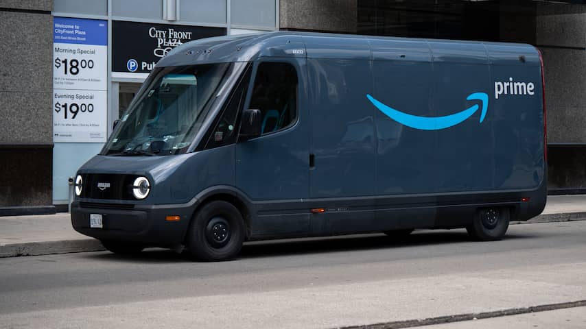 Amazon als vijfde bedrijf ooit meer dan 3 biljoen dollar waard