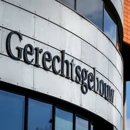 Na loskoppeling van internet is OM nu ook telefonisch nauwelijks bereikbaar