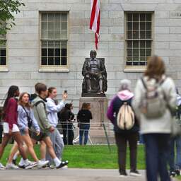 Harvard mag van Trump geen buitenlandse studenten meer toelaten