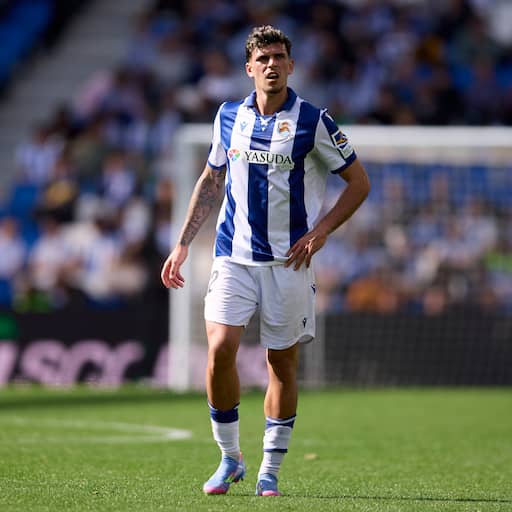 Feyenoord huurt linksback Javi López van Real Sociedad: 'Dit maakt me trots'