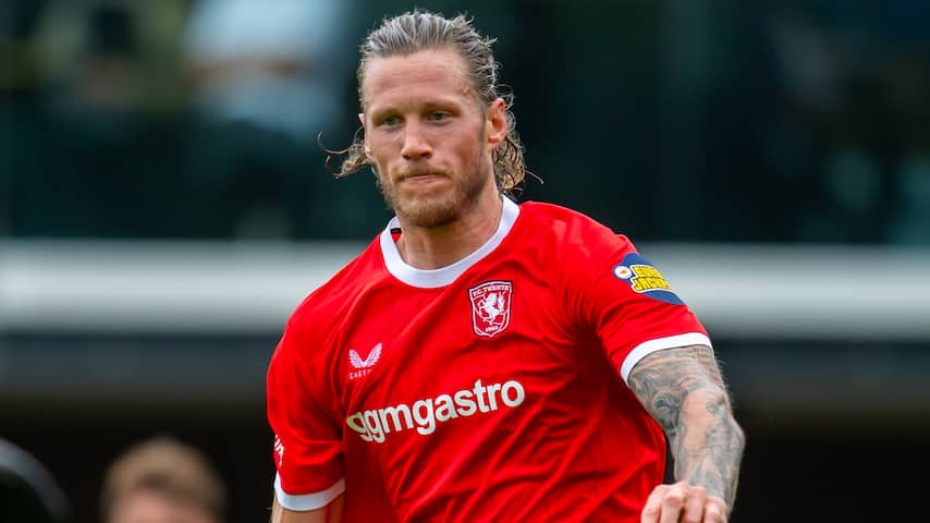 Weghorst debuteert in Europese seizoensouverture FC Twente: 'Geen discussie'