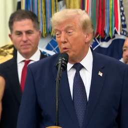 Video | Trump over rel rond rode kaart: 'De scheidsrechter is een beetje verdacht'