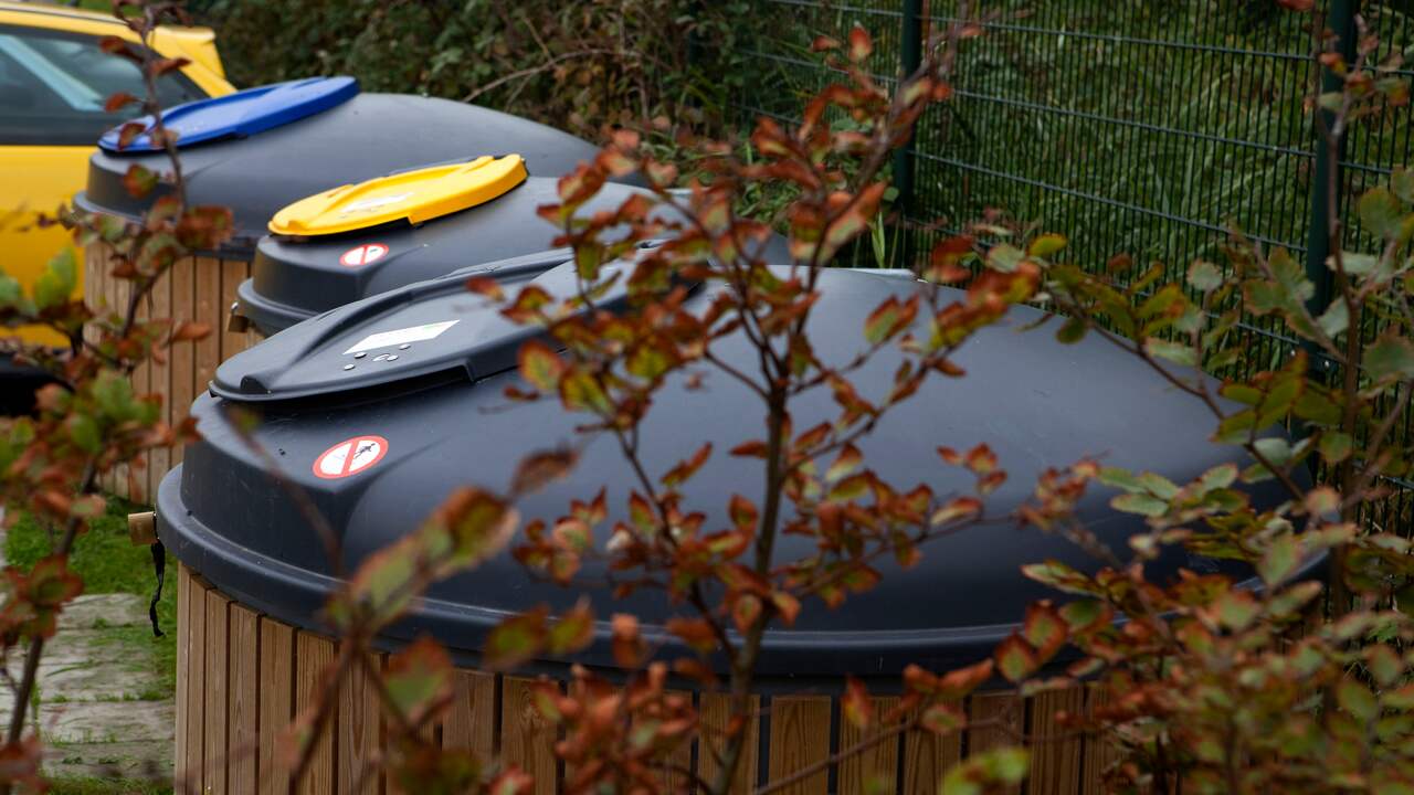 Wethouder geeft aftrap voor nieuw afvalproject