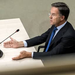 Live corona | Rutte staat achter beleid om vooral code zwart tegen te gaan