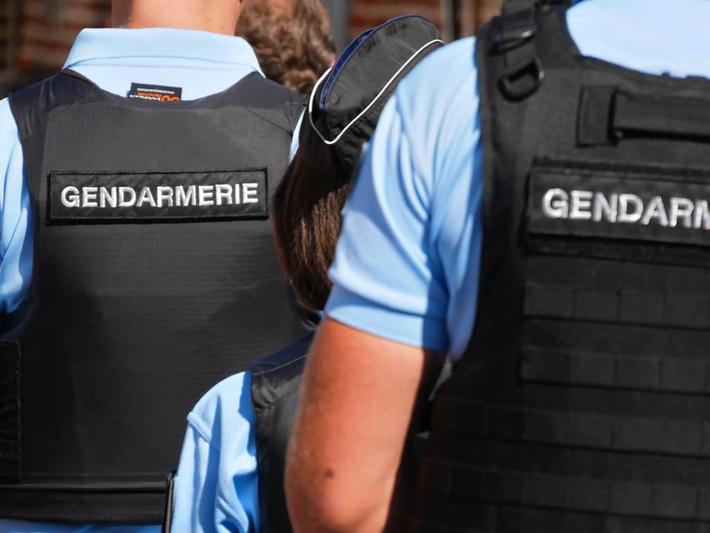 Vijftienjarige jongen vijftig keer gestoken en levend verbrand in Marseille