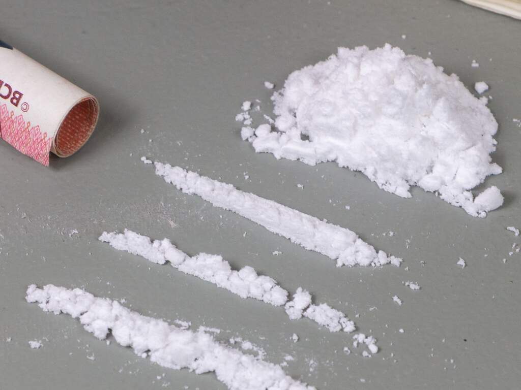 Surinaamse politie vindt bijna 600 kilo coke in vliegtuig naar Nederland