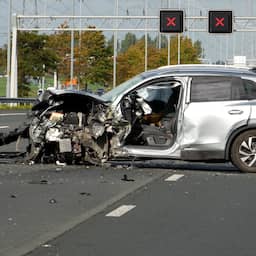 Spookrijder omgekomen bij ongeluk op A2, weg richting Amsterdam uren dicht