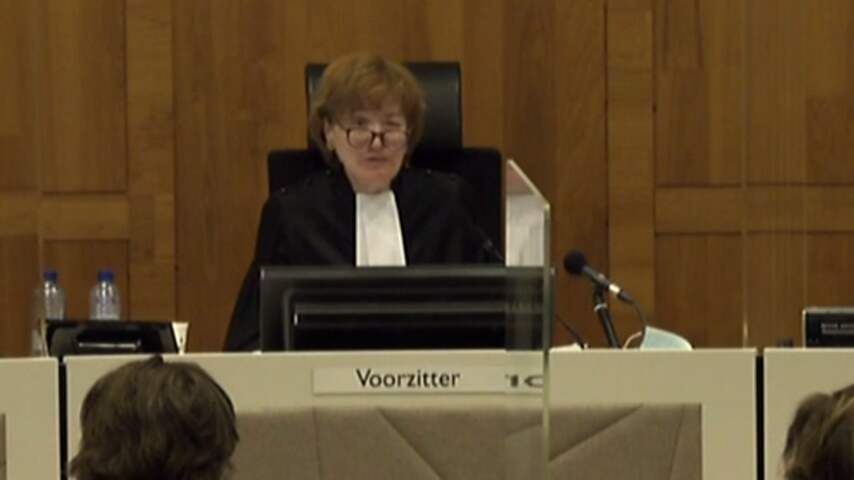 Rechter over avondklok: 'We willen geen overhaaste beslissing nemen'