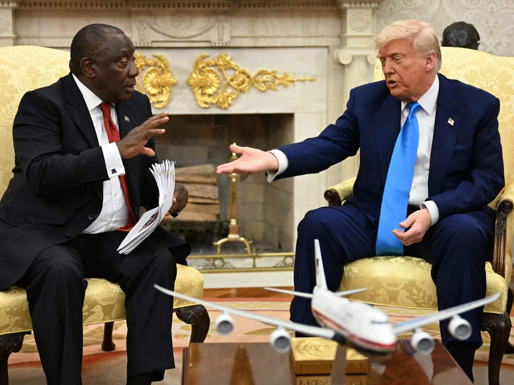 Trump overvalt Zuid-Afrikaanse president met omstreden video in Witte Huis