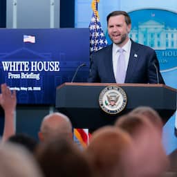 Tegenhouden Amerikaanse militairen naar Polen is volgens Vance slechts uitstel
