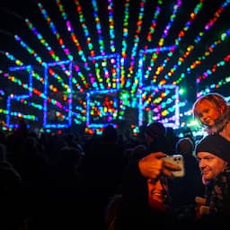 Live Oud en Nieuw | Vreugdevuur staat klaar in Scheveningen, ME treedt op in Hoogkerk