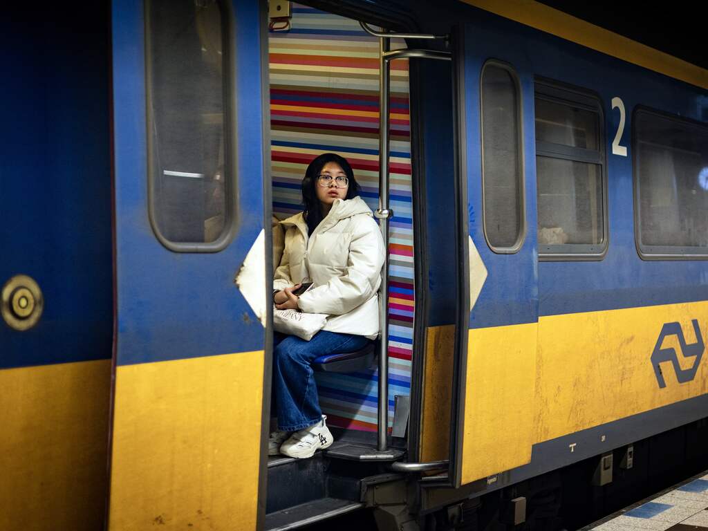 Schiphol gaat storingen op spoor bij NS en ProRail aankaarten