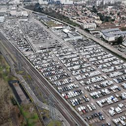 Eigenaar Fiat en Alfa Romeo sluit tijdelijk fabrieken vanwege dalende verkoop