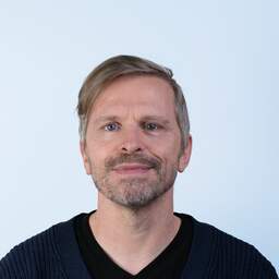 Foto bij 'Bolle Jos' ontkent betrokkenheid bij geweld Overasselt, ME helpt bij onderzoek