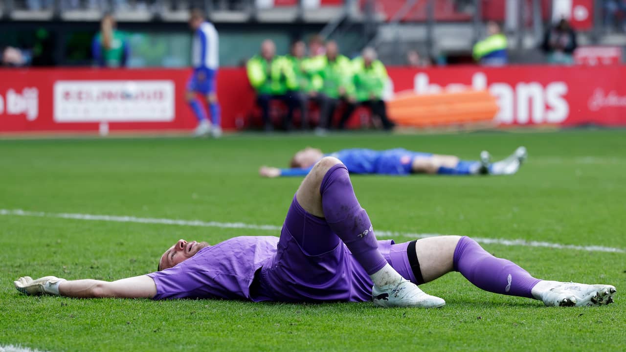 Live Eredivisie | FC Twente buigt achterstand om bij AZ en staat virtueel derde