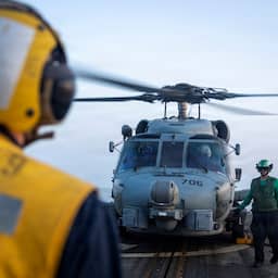 Live Iran | Zowel Iran als VS hoopt bemanningslid Amerikaanse F-15 te vinden