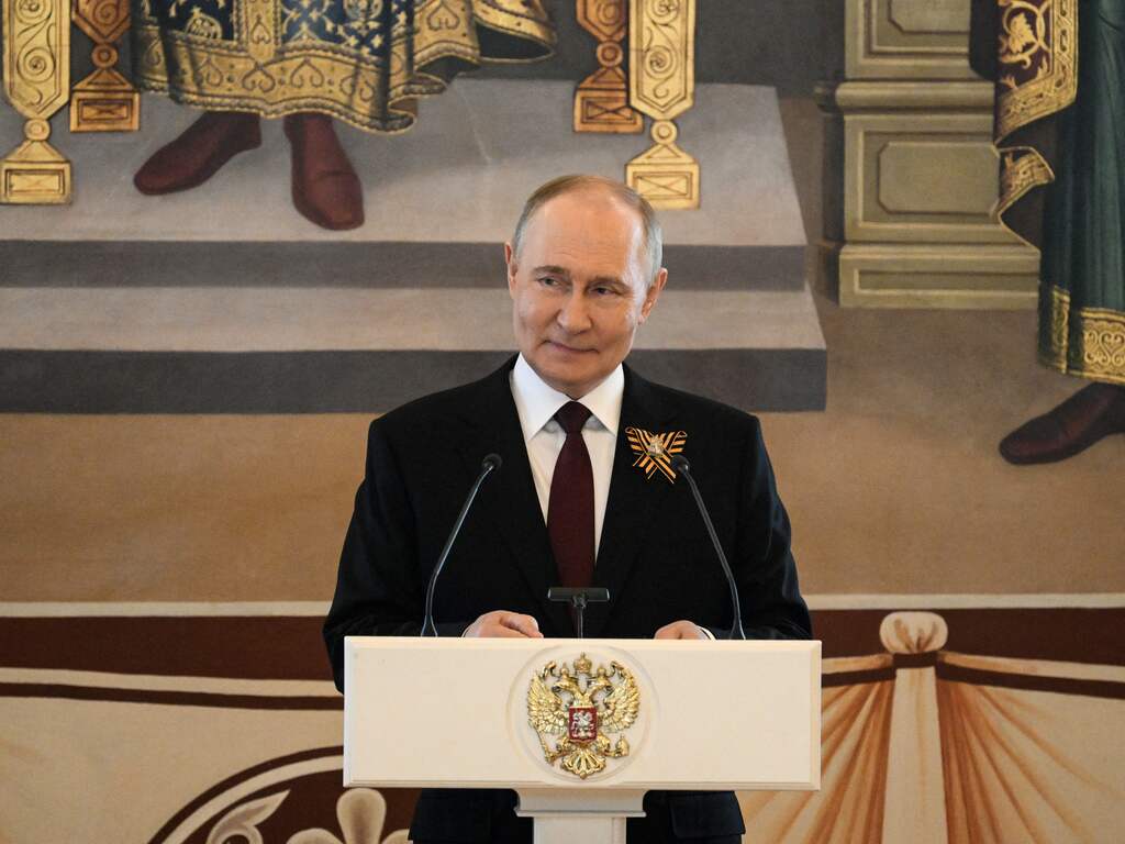 Tribunaal gaat verder dan ICC-bevel, maar Poetin belandt niet in cel