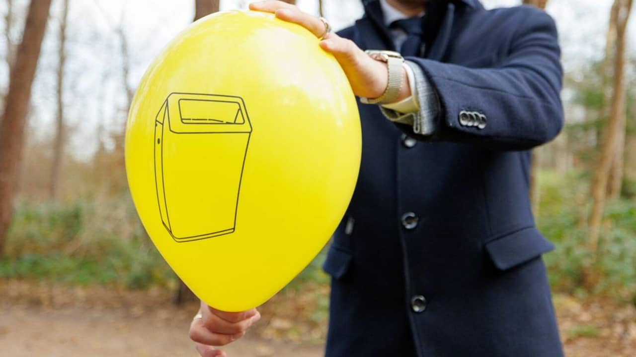 Katwijkers mogen met Oud en Nieuw ballon 'opblazen' in plaats van prullenbak