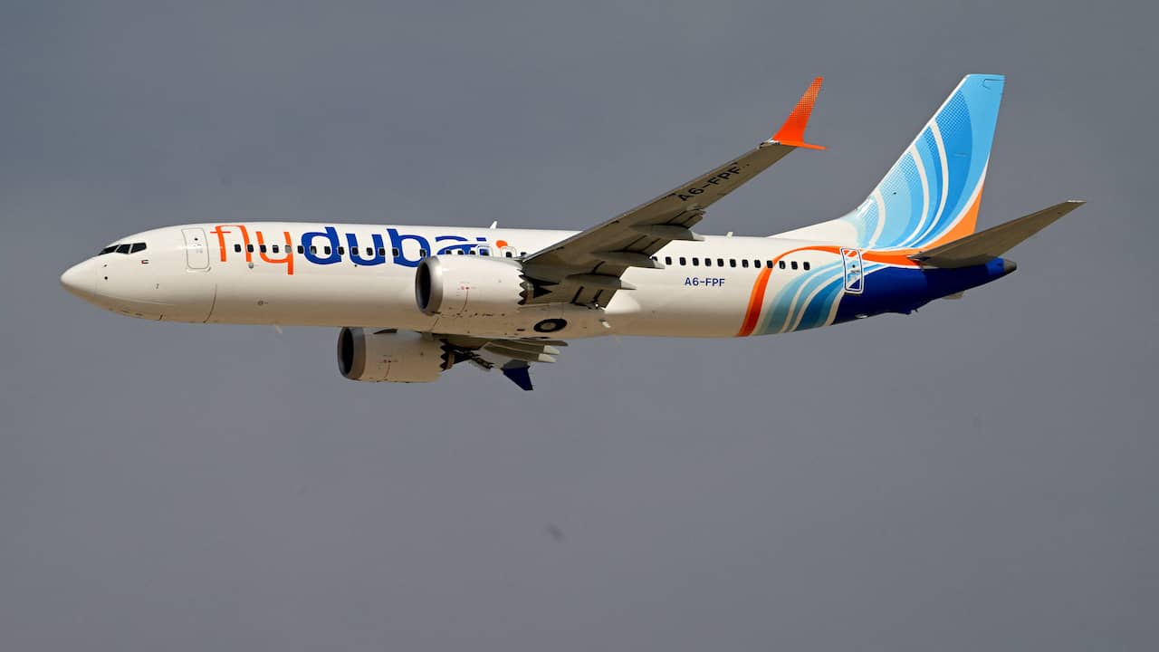Foto bij Piloot in burger landde Flydubai-vliegtuig na duikvlucht en steekpartij in cockpit