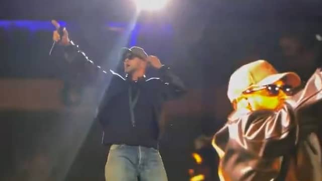 JAY-Z verrast publiek in Parijs met speciale act van Justin Timberlake en Pharrell Williams
