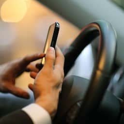 Celstraf voor man die zonder rijbewijs en onder invloed ongeluk veroorzaakte