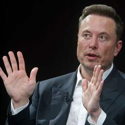 Musk wint zaak over vergoedingen ontslagen X-personeel