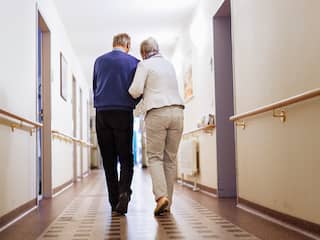 Recordaantal ouderen naar spoedeisende hulp na valpartijen, vaker ernstig letsel