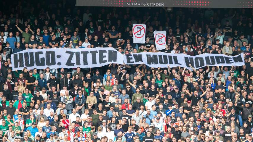 De Jonge heeft 'smakelijk gelachen' om spreekkoren Feyenoord