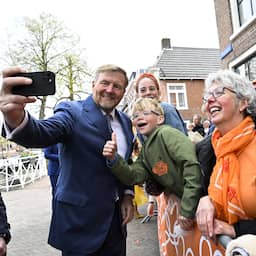Live Koningsdag | Koning bedankt Dokkum voor 'onvergetelijke Koningsdei'