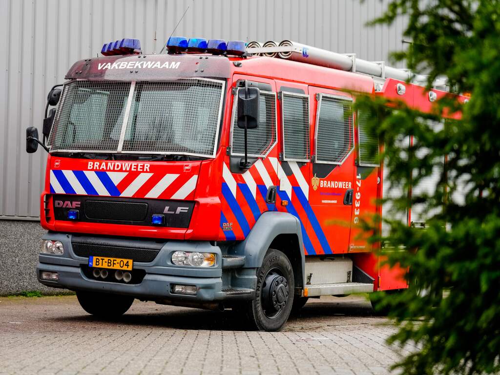 Grote brand in Groningse aardappelloods, NL-Alert verstuurd in omgeving