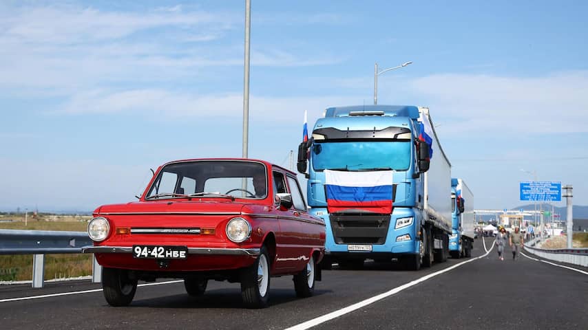 Eerste brug voor verkeer tussen Noord-Korea en Rusland in gebruik genomen