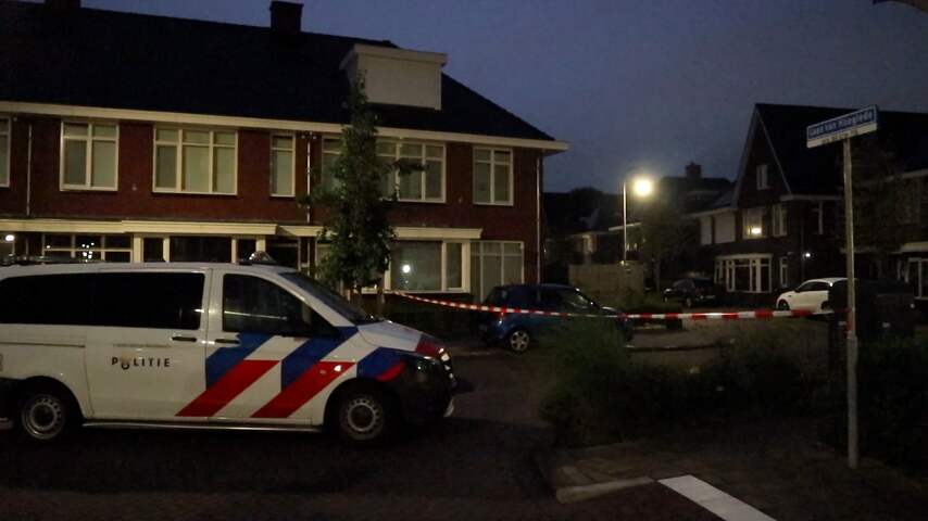 Politie zet straat af bij woning overleden Vlaardingse loodgieter