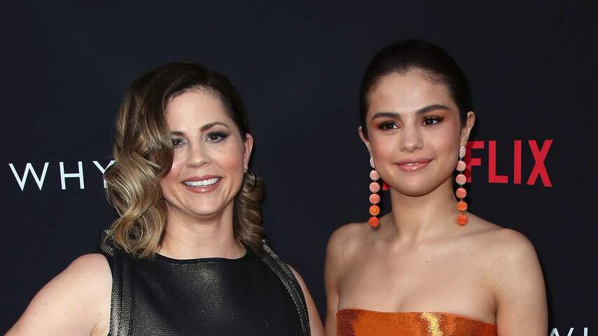 Foto bij Selena Gomez en moeder aangeklaagd na beschuldigingen van fraude