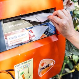 PostNL krijgt vanaf 2027 drie dagen de tijd om brieven te bezorgen
