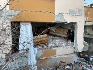 Ongeloof in de door aardbevingen verwoeste stad Antakya